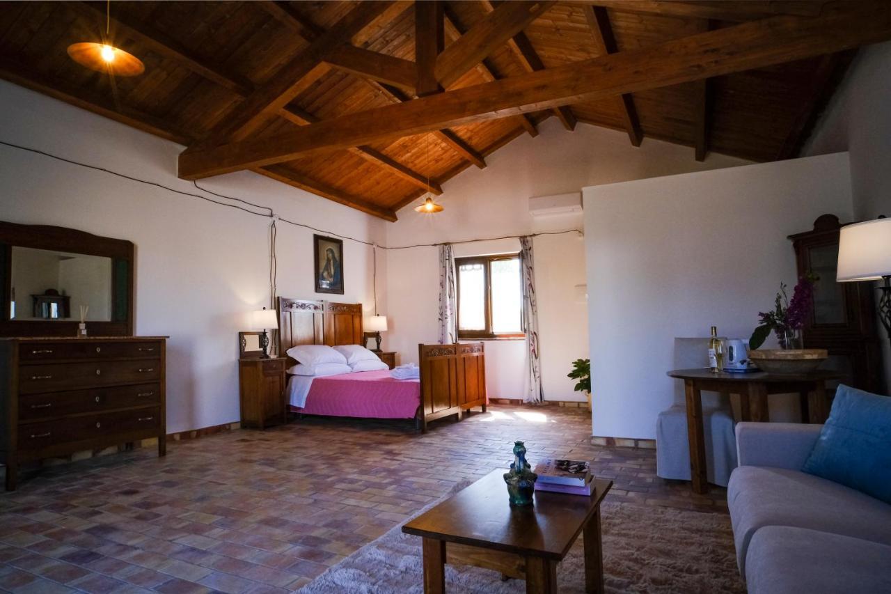 Masseria Crocco Montalbano Ionico Exterior foto